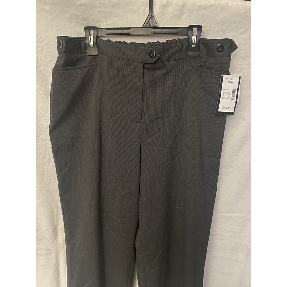 Maggie Barnes‎ Women's Size 18 Pants Black Pinstripe Jayne NWT